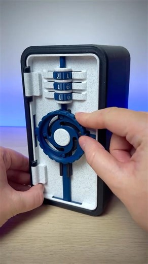 3D Printed Book Nook Safe with Working Combination Lock #3dprinting #safe #decoration