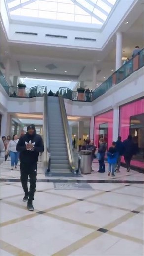 Inside the Iconic Apple Store at King of Prussia Mall
