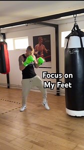 Punch Faster using your FEET 😮 #boxing #boxingtraining | Tony Jeffries