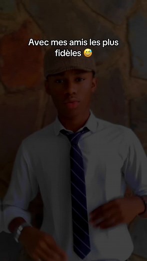 Faite comme moi 😅#CapCut #pourtoi #31december #couple @🌝_julbag_✨💫