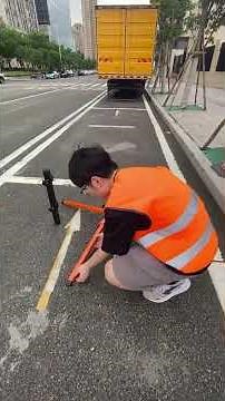 Installation Process of Reflective Roll Up Traffic Sign | Roll Up Vinyl and Stand | Dingfei
