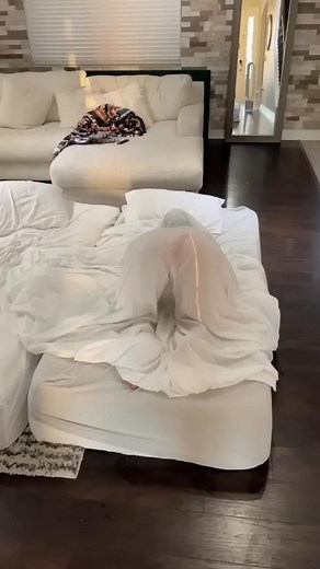 Wait what just happened Did she ghost me 🤣 #comedyvideo #skits #funny #prankvideo #couple #comedy | Jessica Alderman