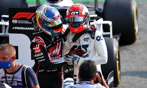Grosjean helmet important after the crash: 'Can cause damage to the lungs'