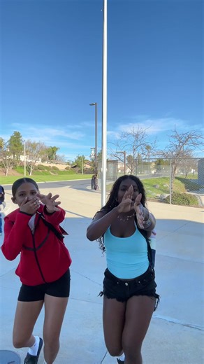 Watch how I throw it back…..#abcxyz #xyzbca #fyp #dance #dancetrend | dances