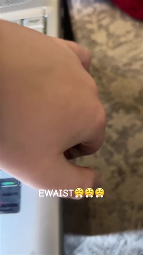 Windows 7 hype (@pc_builderthatloveswin7)’s videos with original sound - Bacon 🐷