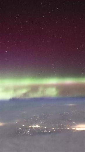 2.3K views · 13 reactions | Starlink satellite "train" Don Pettit @ astro_Pettit https://x.com/astro_Pettit/ | This isn't happiness | Facebook