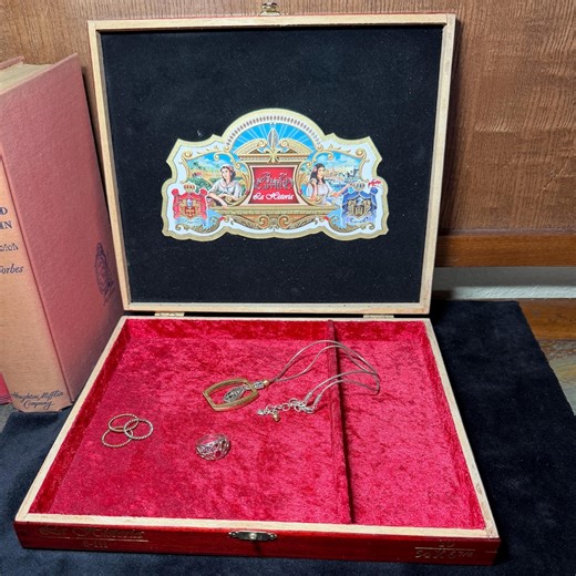 Upcycled Cigar Box Handmade Jewelry Organizer, Keepsake, Trinket, Dice Box / Red Velvet Lined - Etsy