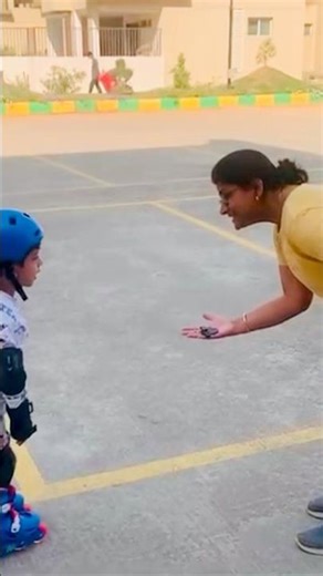 Beginner skater #skating #shorts #viral #trending #youtubeshorts #shortsfeed #skate #shortvideo 🙏