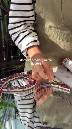 Crafting a Mosaic Mirror: DIY Guide