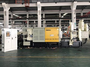 [Hot Item] 700t Cold Chamber Die Casting Process Machine for Making Zinc Aluminum Brass Copper Productions