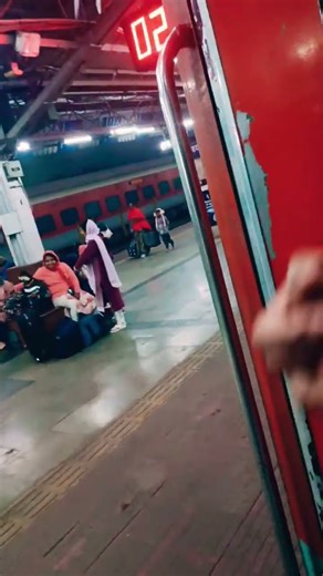 Tata railway station #srrvindarcamaraman #lifeisbutadream #video #shortviral #ytstudio #youtube