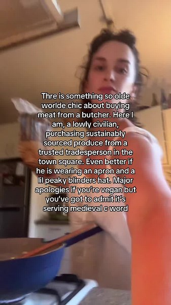 Medieval Butcher Experience in Modern Town Square