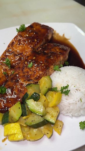 Delicious Balsamic Glazed Salmon Recipe