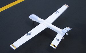 20年前记录的翼展1.8米RQ-1掠夺者UAV航模，433Mhz遥控，在还没大疆的年代飞反推非穿越机固定翼飞机