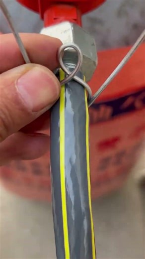 ​DIY Gas Hose Clamp Hack