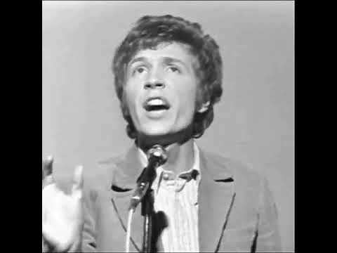 Scott Walker at Spain - Jackie (1970, higher quality)
