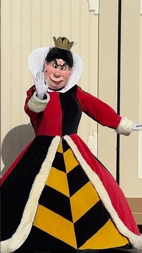 Queen of hearts from Alice and wonderland at Disneyland 2025