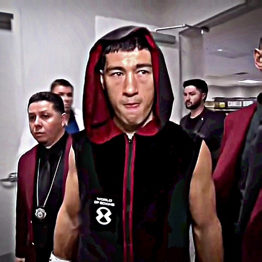 Dmitry Bivol🥊🏆💥 #fyp #gervontadavis #boxing #shorts #tankdavis #boxingedit #kingofkos #gervontadavisedit #viral #issaccruzpitbull #mexico #beast #pitbullcruz #boxeo #Tank #boxer #issaccruz #dmitrybivol #canelo #caneloalvarez #ebkjaaybo #boogieman