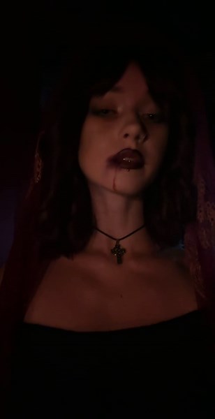 Guess who’s watching a vamp series again #halloweenmakeup #halloween #tvd