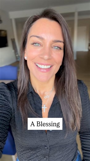 Kelly Boa on Instagram: "𝐓𝐡𝐞 𝐋𝐨𝐫𝐝 𝐢𝐬 𝐦𝐲 𝐬𝐡𝐞𝐩𝐡𝐞𝐫𝐝, 𝐈 𝐥𝐚𝐜𝐤 𝐧𝐨𝐭𝐡𝐢𝐧𝐠. 𝐒𝐮𝐫𝐞𝐥𝐲 𝐲𝐨𝐮𝐫 𝐠𝐨𝐨𝐝𝐧𝐞𝐬𝐬 𝐚𝐧𝐝 𝐥𝐨𝐯𝐞 𝐰𝐢𝐥𝐥 𝐟𝐨𝐥𝐥𝐨𝐰 𝐦𝐞 𝐚𝐥𝐥 𝐭𝐡𝐞 𝐝𝐚𝐲𝐬 𝐨𝐟 𝐦𝐲 𝐥𝐢𝐟𝐞, 𝐏𝐬𝐚𝐥𝐦 𝟐𝟑:𝟏,𝟔 𝐓𝐡𝐞 𝐋𝐨𝐫𝐝 𝐡𝐢𝐦𝐬𝐞𝐥𝐟 𝐠𝐨𝐞𝐬 𝐛𝐞𝐟𝐨𝐫𝐞 𝐲𝐨𝐮 𝐚𝐧𝐝 𝐰𝐢𝐥𝐥 𝐛𝐞 𝐰𝐢𝐭𝐡 𝐲𝐨𝐮; 𝐡𝐞 𝐰𝐢𝐥𝐥 𝐧𝐞𝐯𝐞𝐫 𝐥𝐞𝐚𝐯𝐞 𝐲𝐨𝐮 𝐧𝐨𝐫 𝐟𝐨𝐫𝐬𝐚𝐤𝐞 𝐲𝐨𝐮. 𝐃𝐞𝐮𝐭𝐞𝐫𝐨𝐧𝐨𝐦𝐲 𝟑𝟏:𝟖 𝐈 𝐰𝐢𝐥𝐥 𝐬𝐚𝐲 𝐨𝐟 𝐭𝐡𝐞 𝐋𝐨𝐫𝐝, “𝐇𝐞 𝐢𝐬 𝐦