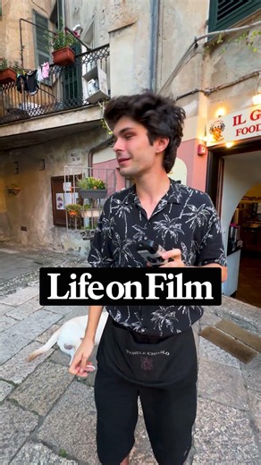 Giving disposable cameras to strangers #disposablecamera #lifeonfilm