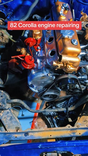 Repairing the Engine of an 82 Corolla