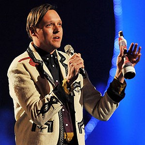 Arcade Fire, Cee Lo Green, Rihanna and Justin Bieber Win at Brit Awards