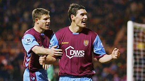 Gareth Barry: No asterisk should be next to James Milner's Premier League record