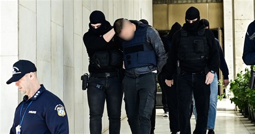 Άγιος Δημήτριος: Βίντεο-ντοκουμέντο με τις κινήσεις του 20χρονου πριν και μετά το ραντεβού θανάτου | Flash