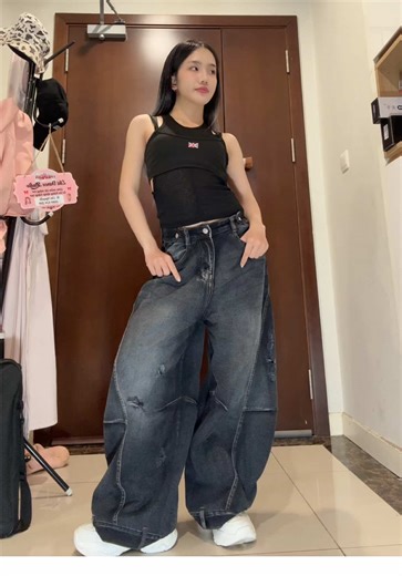 Explore the Latest TikTok Dance Trends with Thư Thor