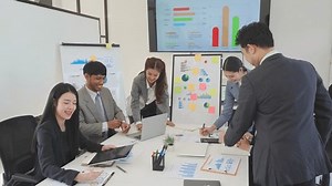 clip-3719864993-financial-analysis-report-meeting-office-business-finance