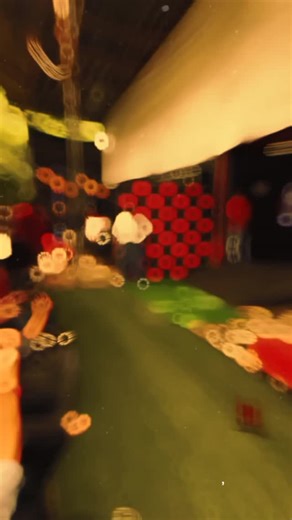 Oғғɪᴄɪᴀʟ Rɪʏᴀɴ | 日本利用压电瓷砖将人们的脚步转化为电能。这 些瓷砖 能够捕捉你脚步产生的动能。 当你行走时,你的体重和动作会对瓷砖产生压力。瓷砖会轻微弯曲, 产生机械应力。 瓷砖内部的压电材料会将这种应力转化为电能。 每一步都会产生少量电荷,数百万步加在一起,就能产生足够的电力 来驱动... | Instagram