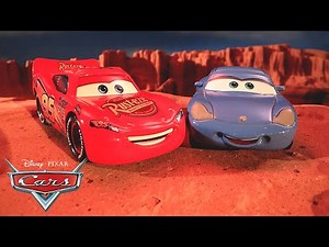 Momentos divertidos de Rayo McQueen en stop motion | Radiator Springs | Pixar Cars