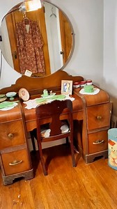Inviting you on a brief tour of my vanity table! #bakelite #vintage Bésame Cosmetics #1930s #1940s #nanasoftiktok #cleantok | Diane Shiffer