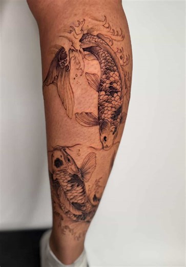 Koi Fish Thigh Tattoo Ideas: A Feminine Touch
