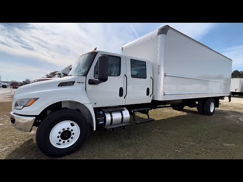 2024 International MV Crew Cab 26 Foot Box Truck Walk Around