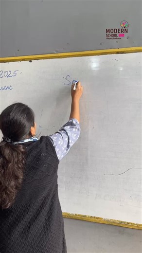 Modern School on Instagram: "Students of grade 7 Blue explored the world of Sound through a tuning fork experiment! 🔊🧪 They heard the sharp vibrations near the ear 👂✨ and watched water splash when the vibrating fork touched it 💧💦—a perfect example of energy transfer in action! ⚡🔄 Hands-on science that students can see, hear and feel! 🔬🌟📚 #SoundExperiment #PhysicsInAction #ScienceIsFun #LearningByDoing #HandsOnActivity #Vibrations #STEMEducation #YoungScientists #ModernSchool #EnergyTran