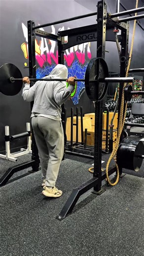 A Lesson on Gym Etiquette 🫡 Here at Archetype Strength, we’re all about community, and that means doing your part! 🤝 Clean up after yourself so everyone can have the best training experience possible. It’s not that hard! 😤 Re-rack your weights, respect the gym, and show respect to others while chasing your goals. Thank you to all our members for keeping Archetype an awesome place to train. BE THE STANDARD 🔥 #carync #raleighnc #gyms #archetypestrength #raleighgym | Archetype Strength & Condit