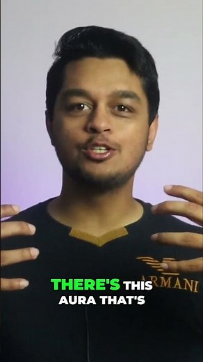 Confident Walking: Aura & Body Language Tips