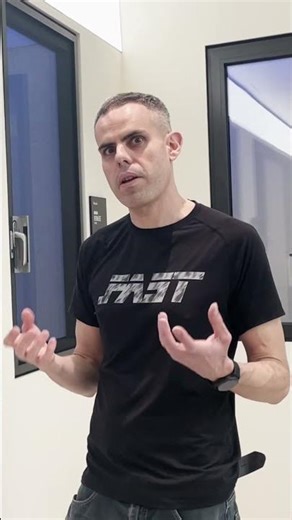 Inward vs Outward Windows 🪟 Which One Is Better?