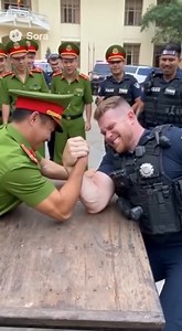 494K views · 2.7K reactions | COP VN VS COP USA và cái kết  | 혼홡홖홣 홈홪홨홞환 | Facebook