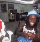 @timmyturner1337 Cow: I’m non binary 😁The background for some reason: