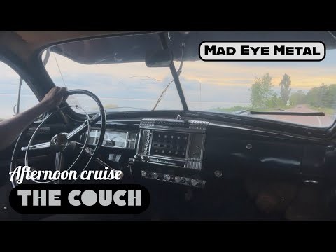 Afternoon cruise in The Couch - Fluid drive lesson included, learn how to drive a 1947 Chrysler