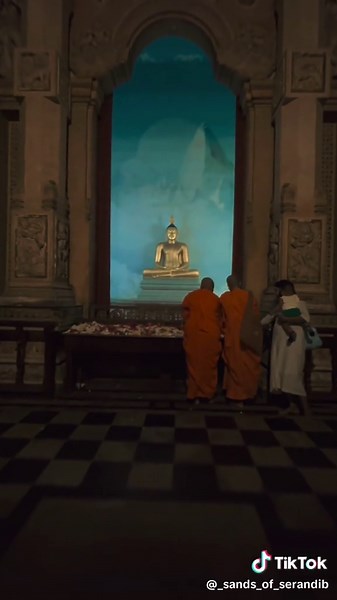 Buddha Temple in Sri Lanka – A Minecraft Adventure