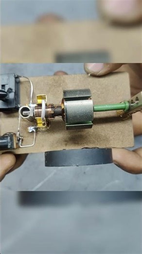 How does a DC motor really work? ⚡Watch this short to understand #DCMotor #WorkingPrinciple