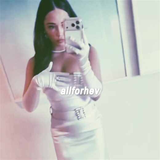 Heather Bowling: The Most Beautiful Girl Ever!