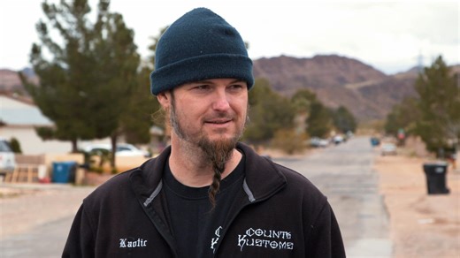 Ryan and Mike Spot a 1961 Ford Falcon, and are given a tour of the car by the owner. #countingcars | Counting Cars