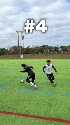 Cool Turn Skills when you receive the ball. パスを受けたらクールに決めたい人向けターン 5選 #football #soccer #サッカー