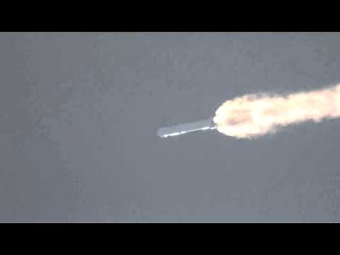SpaceX Falcon 9 cargo ship fails minutes after launch