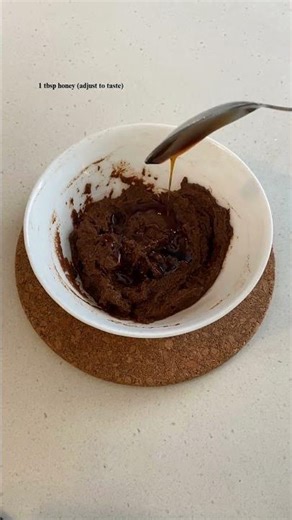 Healthy 3-Ingredient Chocolate Fudge 🍫 (No Sugar, No Flour!)